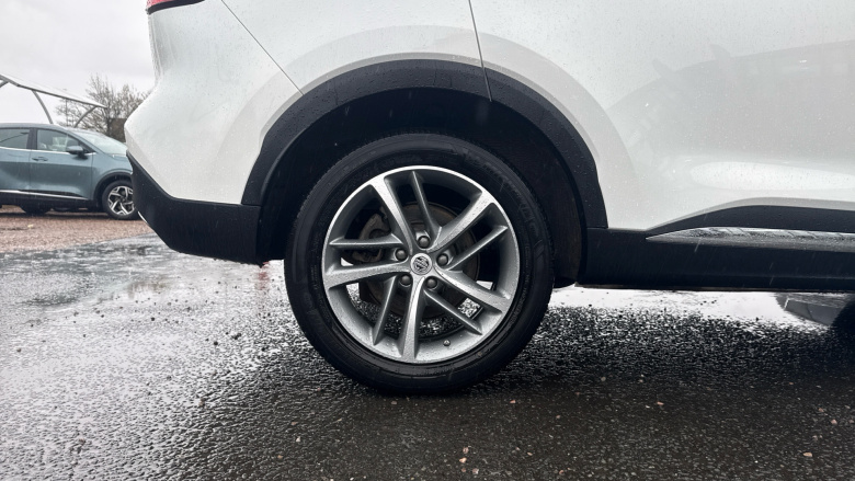 MG Hs 1.5 T-GDI Exclusive 5dr DCT Petrol Hatchback